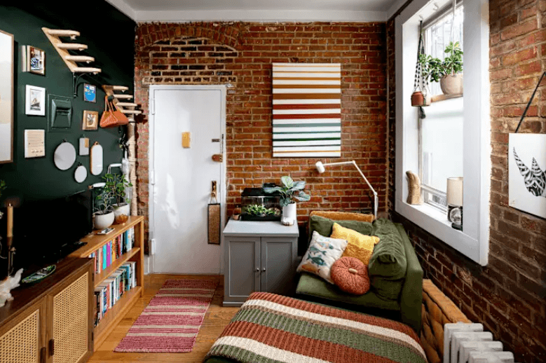 Moving Into a Smaller Apartment in Brooklyn? Storage Strategies That Help